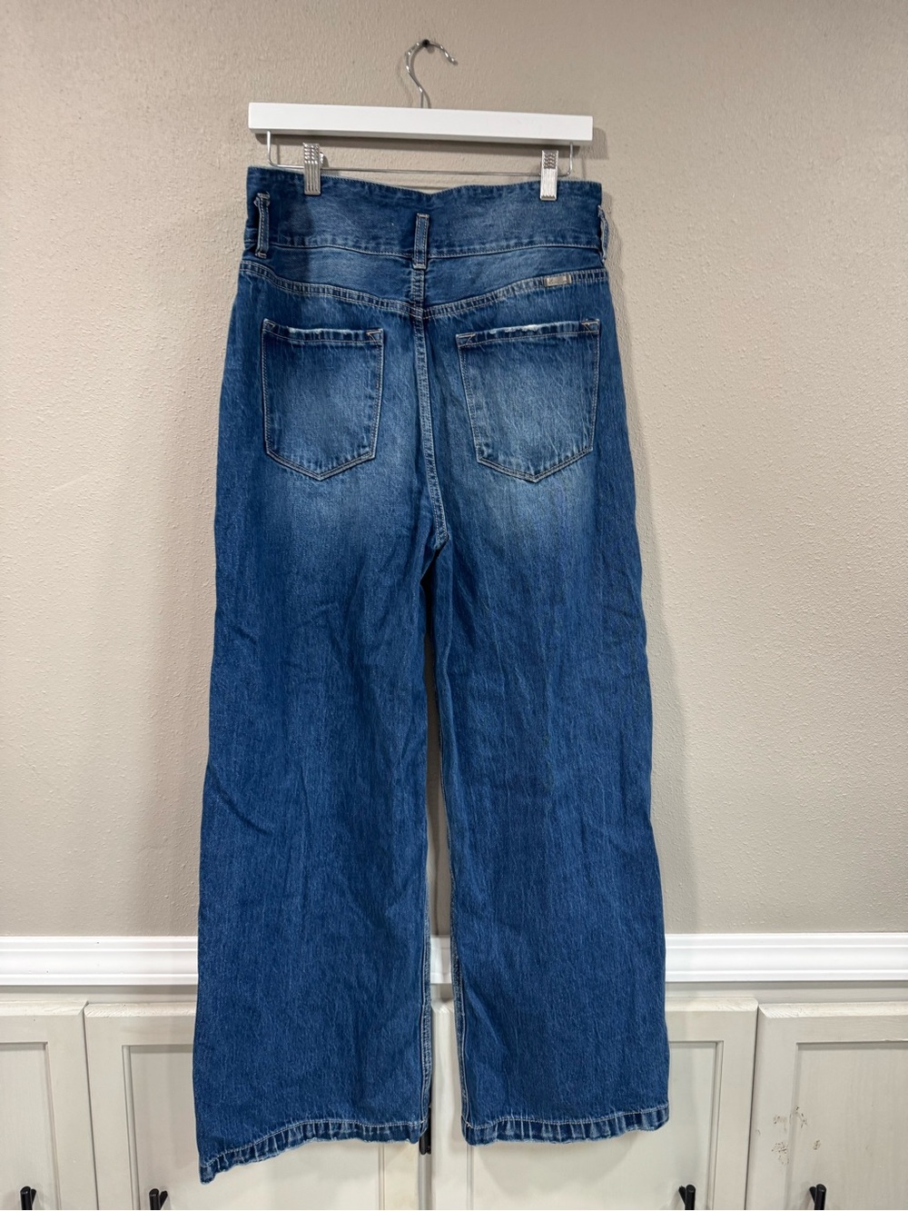 Kancan High-Waist Wide Leg Women’s Jeans in Blue - Picture 4 of 9